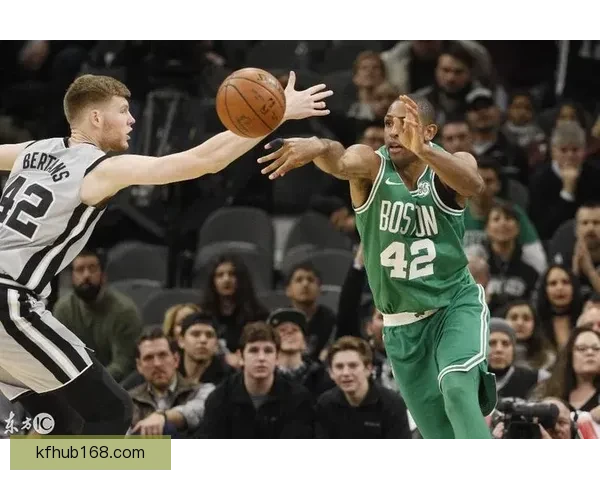 谢伊谈绝杀：踢枪手和我们平时踢法相似 这次绝杀确实意义非凡